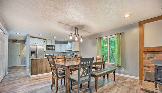 Spacious Lake Wawasee Home ~ 1 Mi to Marina!