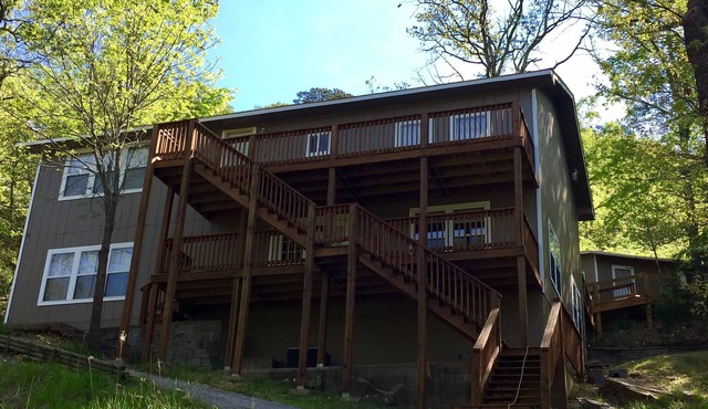 Spacious Lakefront Home-Don't Miss This One