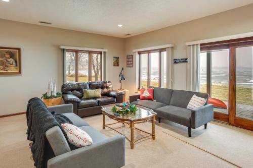 Spacious Lakefront Home with Spectacular Views!