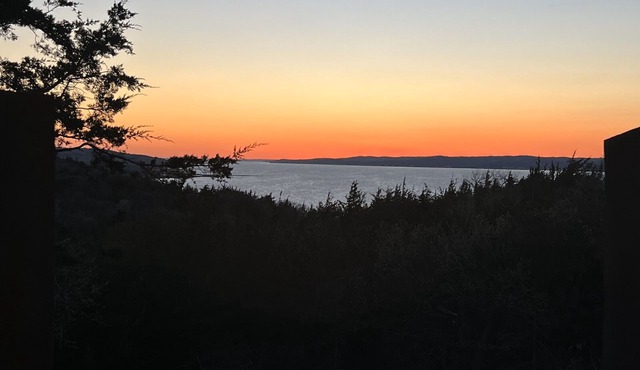 Spacious Lakeview Cabin Minutes from Private Beach