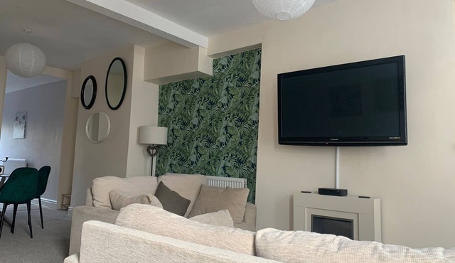 Spacious Lancaster City Centre Hide Away With Garden