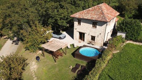 Spacious Langhe Vacation Family House With Large Garden - Nocciolina in Bossolasco