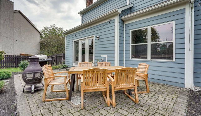 Spacious Lewis Center Home w/Yard & Gas Grill!