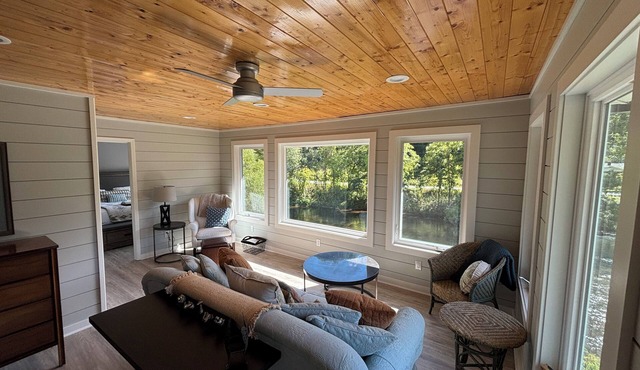 Spacious, Light Filled Apt. - Nestled along the Tuckasegee River, 2 Mi. from WCU