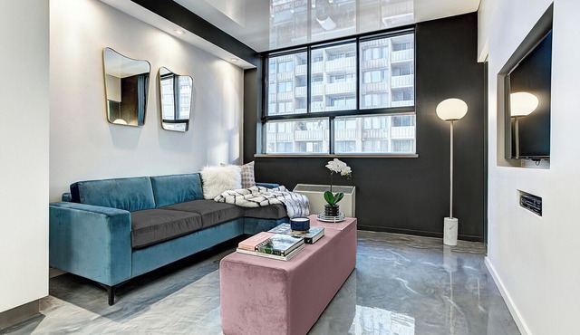 Spacious Loft with All Amenities