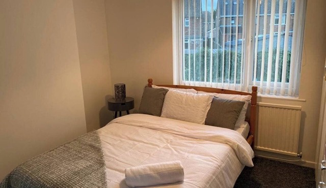 Spacious Luxurious Serviced Accommodation 3