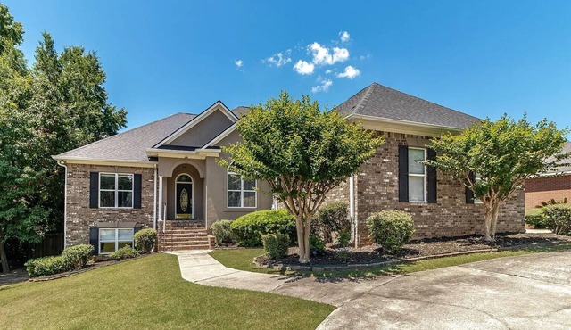 Spacious Luxury 8BR Masters Rental - Sleeps Large Groups