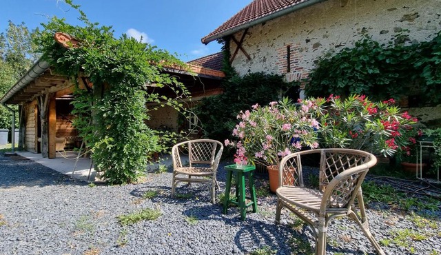 Spacious luxury farmhouse