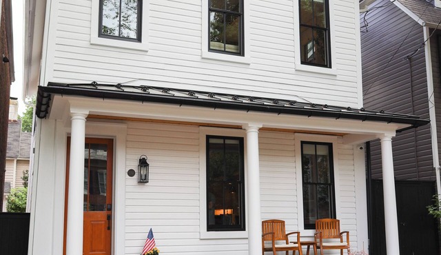 Spacious luxury home in charming Downtown Chestertown/Pets Welcome/Free Wifi