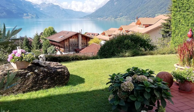 Spacious Luxury Home with Terrace, panoramic views, and walk to the lake!