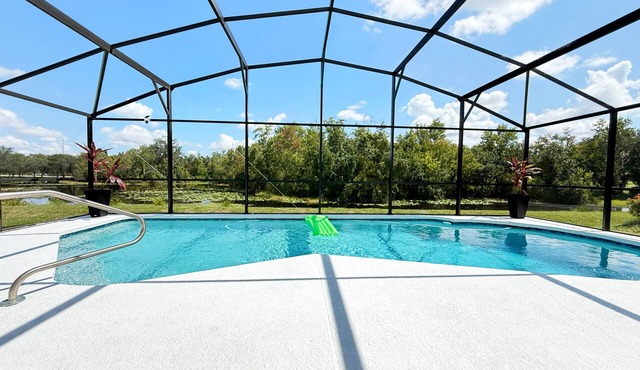 Spacious Luxury Villa · Private Heated Pool · 4BR · Sleeps 10