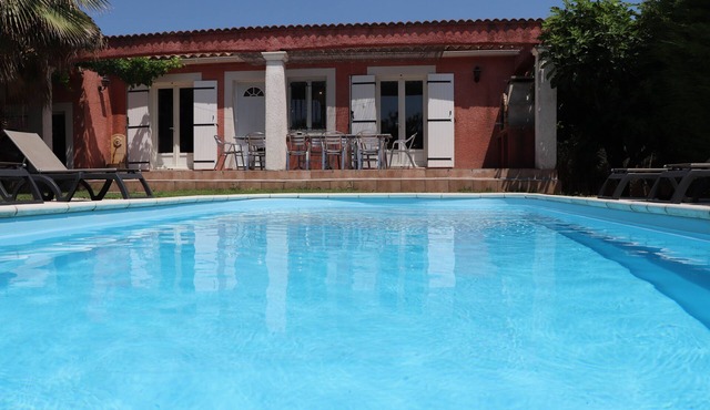 Spacious, modern villa + heated, not overlooked swimming pool