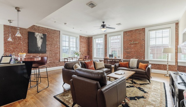 Spacious Main St Loft | 2BD/2BA + Low cost parking