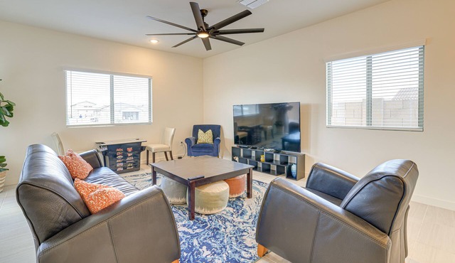 Spacious Maricopa Vacation Home ~ 4 Mi to Downtown