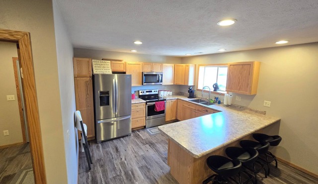 Spacious master 3-bedroom apartment in Kahoka, MO