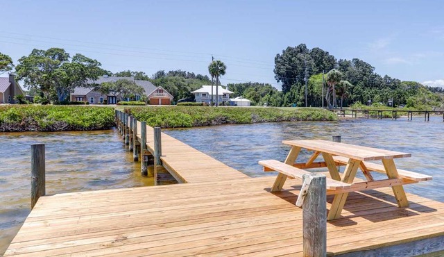 Spacious Merritt Island Home Private Pool and Dock!