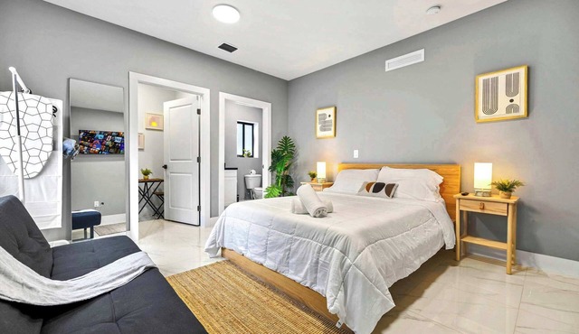 Spacious Miami Studio | Minutes to Wynwood