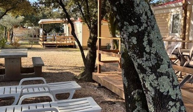 Spacious mobile home, terrace - 5 guests