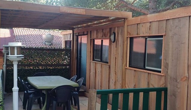 Spacious mobile home with terrace - 6 people