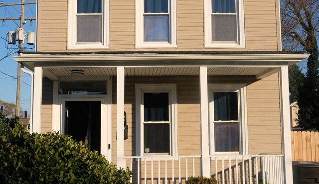 Spacious modern 3-bedroom house in beautiful Portsmouth city.