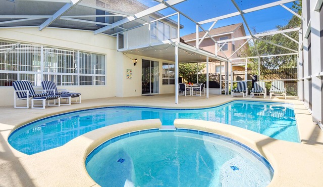 ⭐ Spacious & Modern 4 bed Family Home | Only 10 minutes to Disney! ⭐