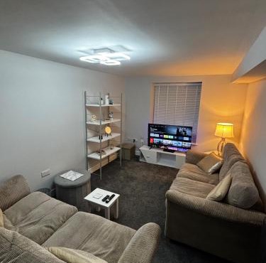 Spacious Modern flat Blackburn