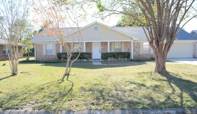 Spacious & Modern Home w/4BD & 2BA