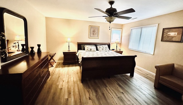 Spacious & Modern with Workspace - A+ Location!
