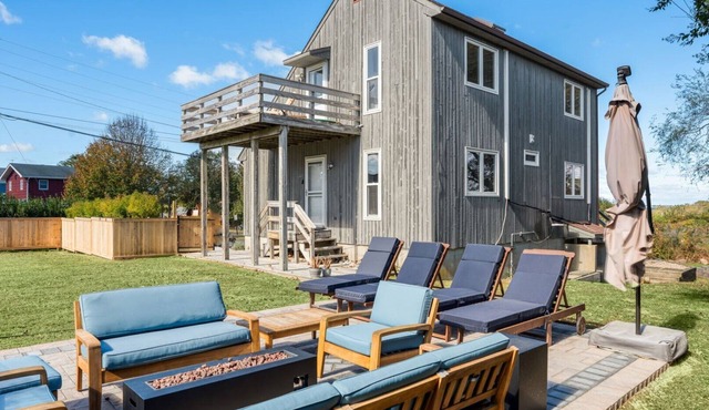 Spacious Montauk Home Minutes to Ditch Plains Beach and Montauk Point.