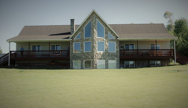 Spacious Moss Avery Lodge - Located between Idaho Falls & Swan Valley