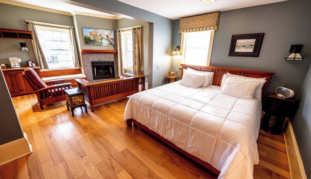 Spacious Mountain Retreat | Perfect for Relaxation & Scenic Views