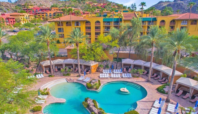 Spacious Mountain Resort Room w/Seven Pools & Private Cabanas