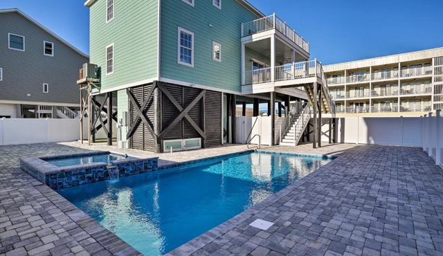 Spacious Murrells Inlet Hub with Pool, Walk to Shore