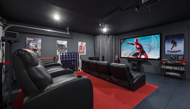 Spacious Nashville Home With Movie Theater & Games! 8 mins to Broadway!