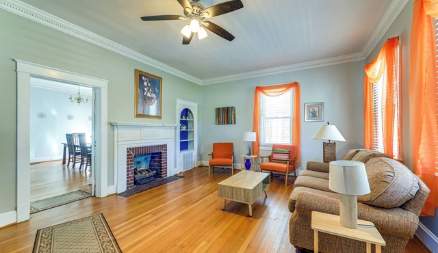 Spacious New Bern Home w/Yard: 2 Mi to Riverfront