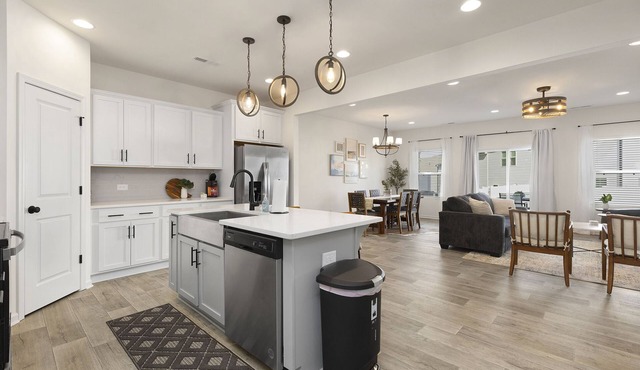 Spacious New Build Near the White Water Center