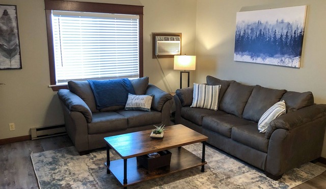 Spacious Northern Black Hills Couples Retreat - 5 Miles from Terry Peak Skiing