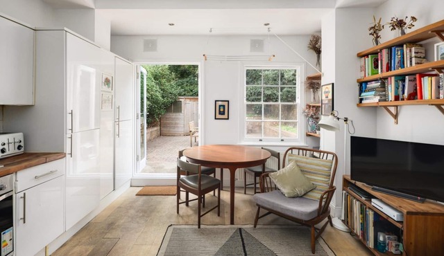 Spacious Oasis in Hackney ICK-65