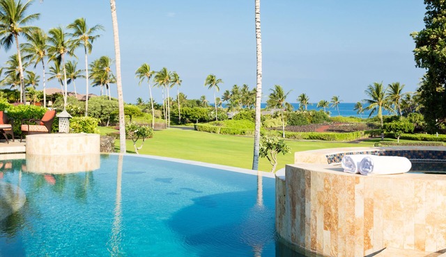 Spacious Ocean View Home. Steps From White Sand Beach. Private pool & spa.