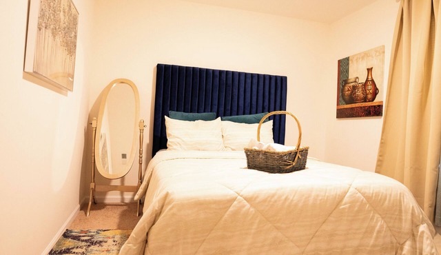 Spacious Palatial 4-bedroom beautiful family-friendly house in Columbus