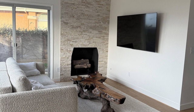 Spacious, Peaceful, Ocean-View Escape for Families & Friends