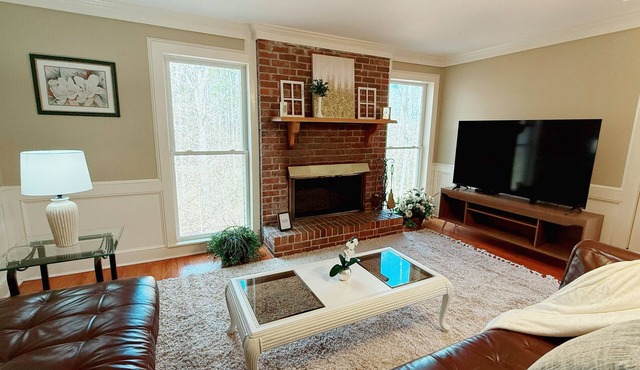 Spacious+Peaceful 4BED/2.5BATH Disc Golf, Porch, & Gazebo