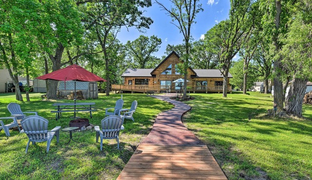 Spacious Pearl Lake Retreat w/Yard & Private Dock