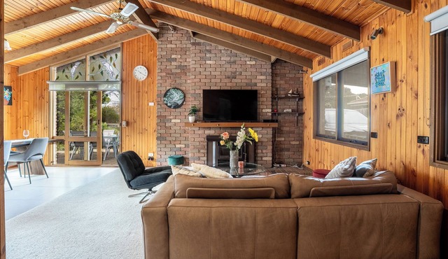 Spacious | Pet Friendly| Near Boat Ramp and Water