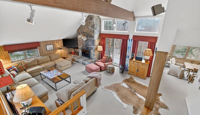 Spacious Piper Ridge Townhome Near Stratton