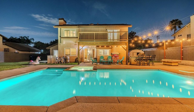 Spacious Pool Home near Ontario Airport/BBQ/Billiard Table/Arcade Game/4BR/Slp12