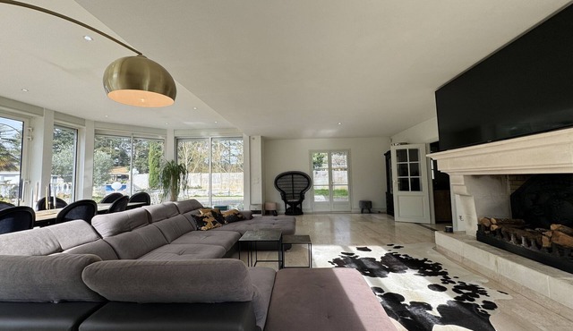 Spacious Poolside Retreat Near Le Mans