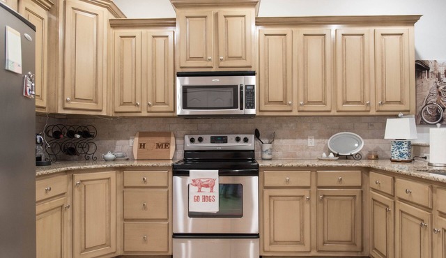 Spacious Private Condo Close to Bike Trails