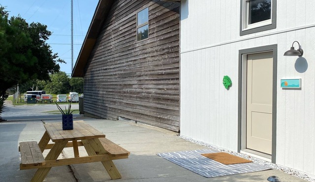 Spacious Private Guest Suite minutes from the famous Cape Hatteras Lighthouse