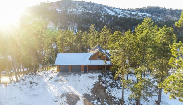 Spacious Property Near Deer Mountain and Snowmobile/ATV Trails!